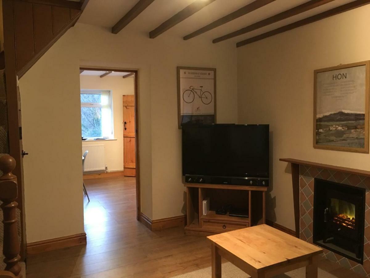 Selah Cottage, 21 Queen Street Pontrhydyfen エクステリア 写真